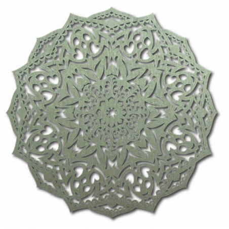 Holzmandala an der Wand - CIRCEL