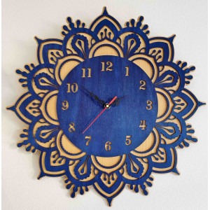 Wanduhr aus Holz - ÚSVIT