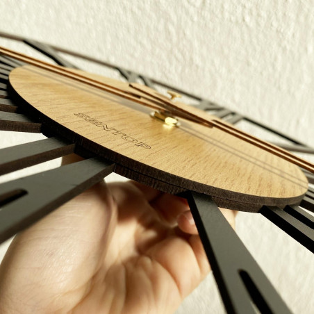 Wanduhr Römische Ziffern Eiche - ORFERIG