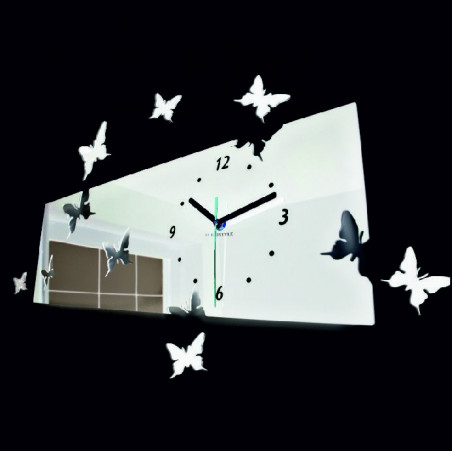 Moderne Wanduhr aus Plexiglas. Trends auf der Wanduhr als Geschenk. Clock X-momo. PMMA Moderne Wanduhr aus Plexiglas. Trends auf der Wanduhr als Geschenk. Clock X-momo. PMMA
