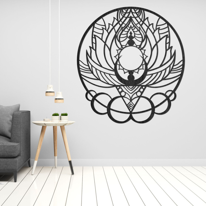 Holzgeschnitztes Ornament mit Sonnenblumenmotiv für die Wand