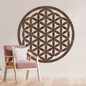 Elegantes geschnitztes Holzmandala für die Wand - FLORUM