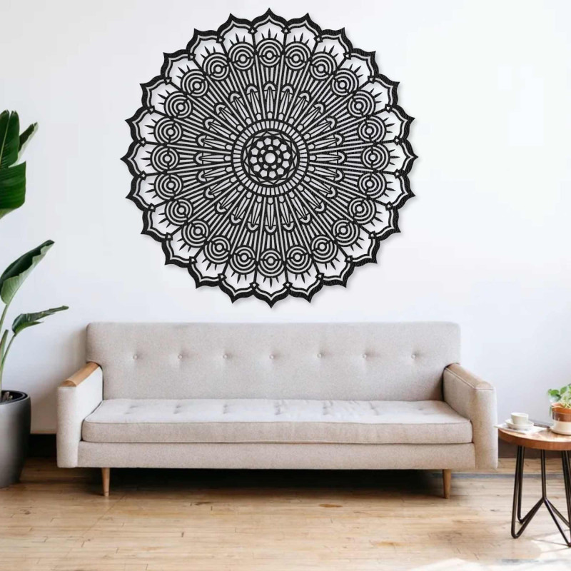 Hölzernes Mandala an der Wand