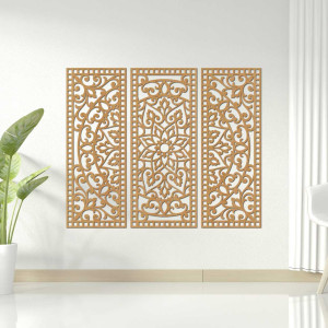 Das dreiteilige Design kombiniert traditionelle Muster mit moderner Präzision.