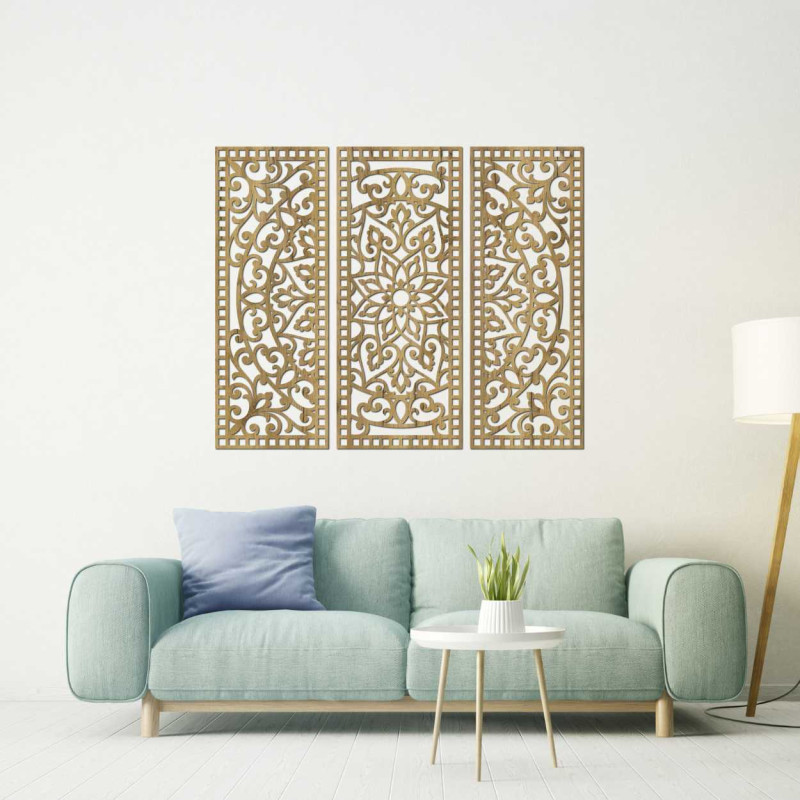 Das dreiteilige Design kombiniert traditionelle Muster mit moderner Präzision.