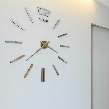 Spiegelklebende Wanduhr Spiegelklebende Wanduhr