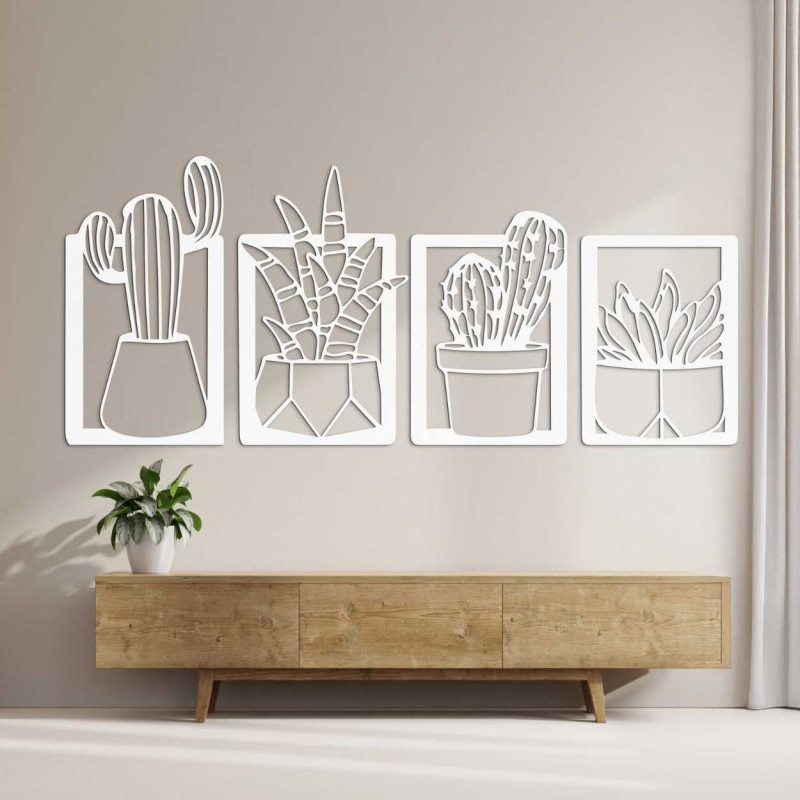 Stilvolles Naturholzgemälde mit einem Muster aus Sukkulenten und Kakteen