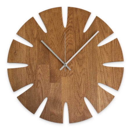 Wanduhr aus Holz mit modernem, minimalistischem Design, passend für das Wohnzimmer. Wanduhr aus Holz mit modernem, minimalistischem Design, passend für das Wohnzimmer.