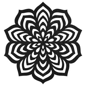 Holzdeko mit aufwendiger Kreisform und filigranen Aussparungen. 2