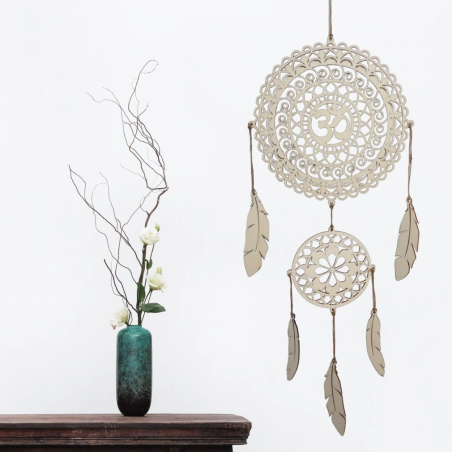 Traumfänger aus Holz mit OM-Mandala, natürliches Dekor für Wohnzimmer, Schlafzimmer oder als spirituelles Geschenk. Traumfänger aus Holz mit OM-Mandala, natürliches Dekor für Wohnzimmer, Schlafzimmer oder als spirituelles Geschenk.