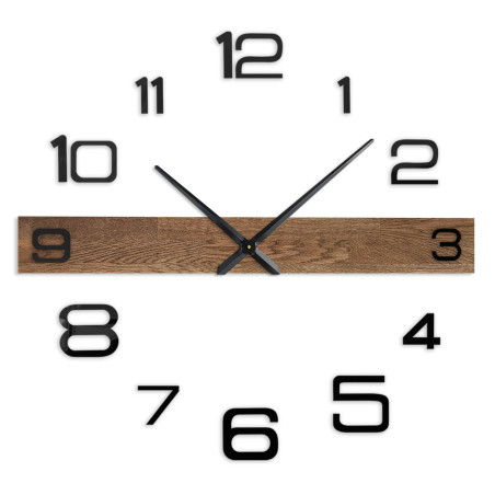 Moderne Wanduhr mit Holzmittelsteg und schwarzen, separaten Ziffern. Moderne Wanduhr mit Holzmittelsteg und schwarzen, separaten Ziffern.