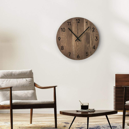 Minimalistische Holzuhr als Design-Dekoration Minimalistische Holzuhr als Design-Dekoration