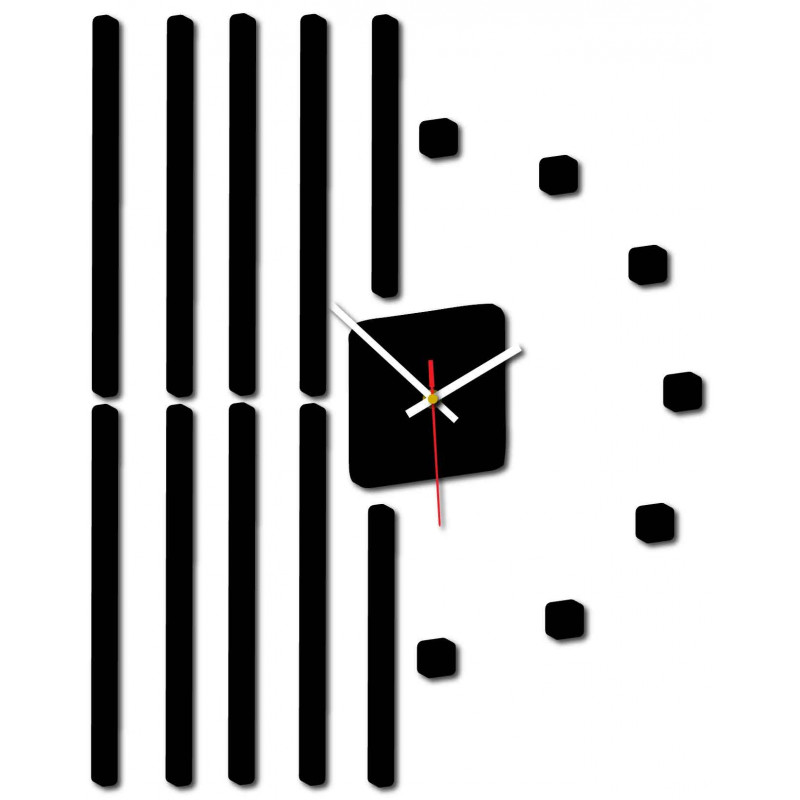 Moderne Uhr an einer Wand aus Kunststoff. Eigene Produktion, X-momon Bild an der Wand in der Küche, Wohnzimmer. X-momo