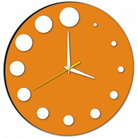 Moderne Wanduhr aus Kunststoff. Eigene Produktion, X-momo