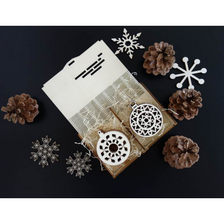 Ornamente aus Holz und Kunststoff, Weihnachtsschmuck, Vintage-Accessoires aus Holz Ornamente aus Holz und Kunststoff, Weihnachtsschmuck, Vintage-Accessoires aus Holz