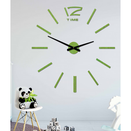 Moderne Wanduhr, Wanduhr aus Holz, Sperrholz Moderne Wanduhr, Wanduhr aus Holz, Sperrholz