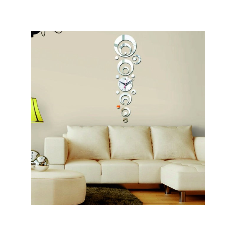 Wanduhr zum SWITCH Wohnzimmer