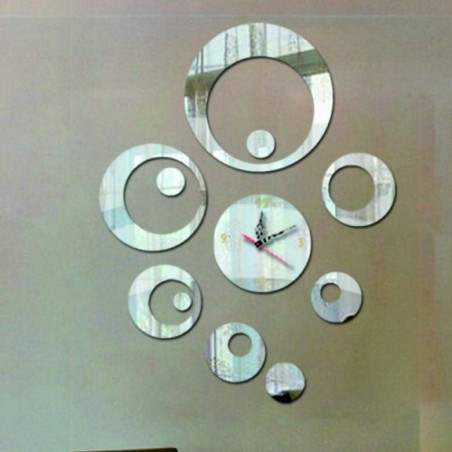 Wanduhr zum SWITCH Wohnzimmer Wanduhr zum SWITCH Wohnzimmer