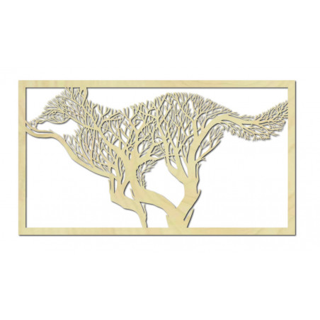 Geschnitzte Wandmalerei eines Hundes aus Holzsperrholz. Moderne Malerei eines Hundes, Bild für die Küche